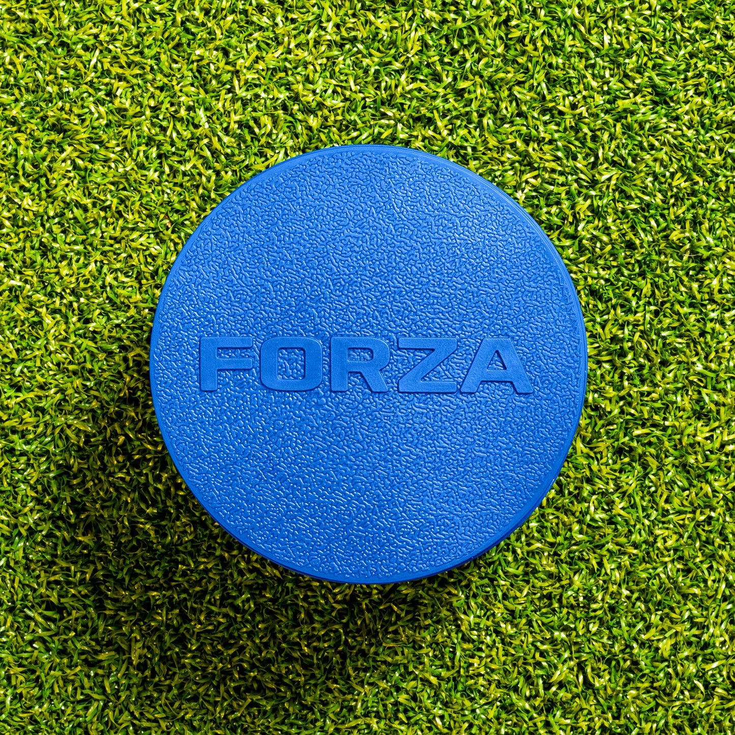 FORZA Mini Conos Planos para Entrenamientos – Variedad de Colores Vivos (Paquete de 20) (Multicolor)