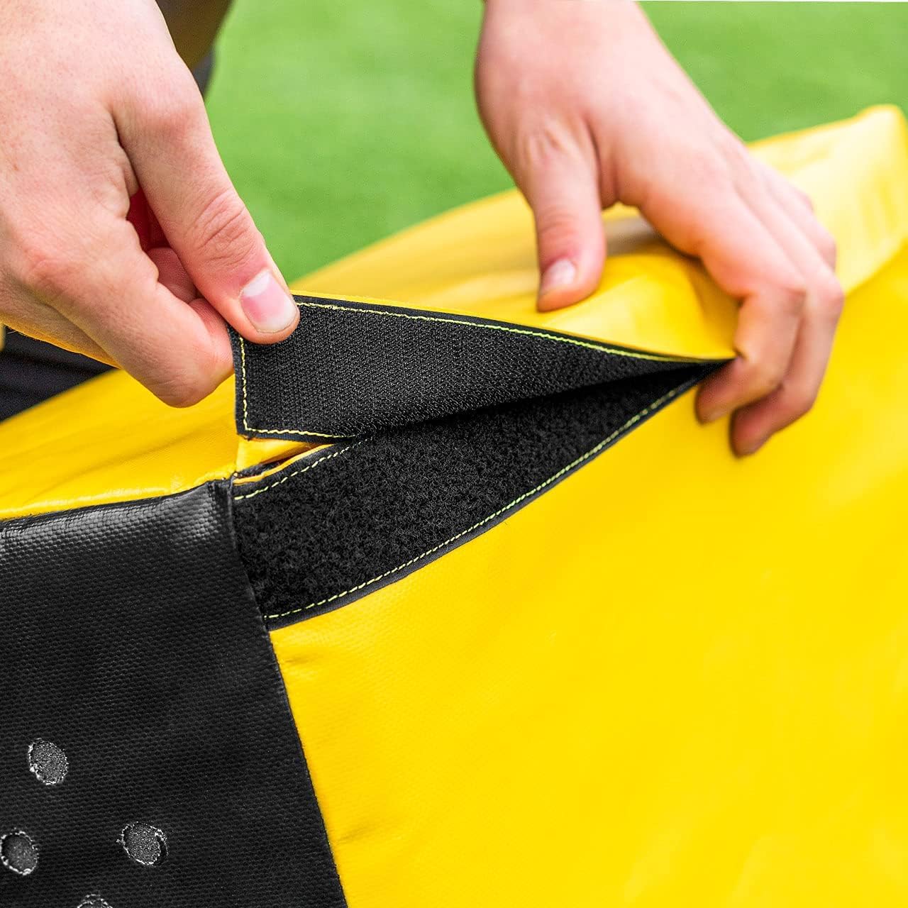 FORZA Escudo de Placaje Rugby con Cuña Superior | Escudo de Entrenamiento de Contacto Resistente para Rugby – Cubierta Impermeable y Costuras Reforzadas – Mini, Juvenil y Sénior (Mini (10-14 Años))