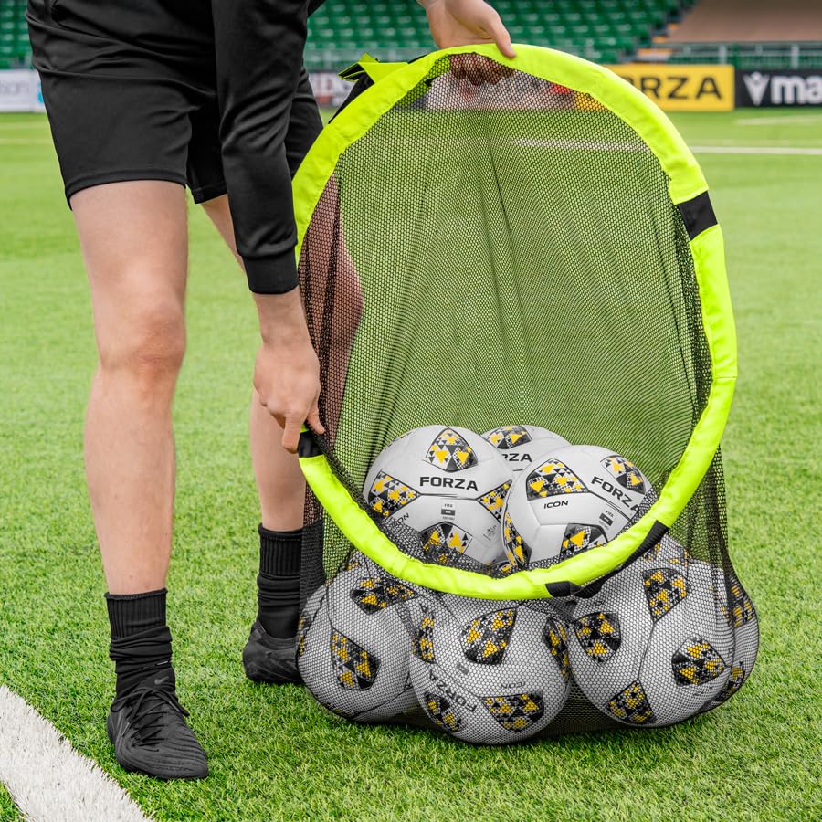 FORZA Red y bolsa para balones de fútbol 2 en 1. Objetivo de portería de fútbol duradero que soporta golpes de 70 mph - Capacidad para hasta 10 balones de fútbol