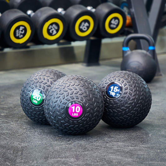 Signature Fitness Balón medicinal con peso para ejercicio de entrenamiento, pelota de pared y pelota de golpe, pelota de golpe de 6 libras